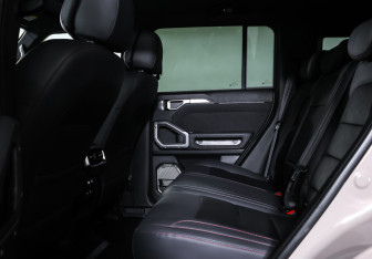 Подержанный автомобиль Jetour T2 2025 года (12 фото)