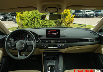 Подержанный автомобиль Audi A5 Liftback 2019 года (9 фото)