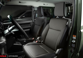 Новый Suzuki Jimny 2025 (12 фото)