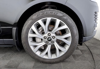 Подержанный автомобиль Land Rover Range Rover 2021 года (18 фото)
