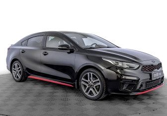 Подержанный автомобиль Kia Cerato Sedan 2021 года (3 фото)
