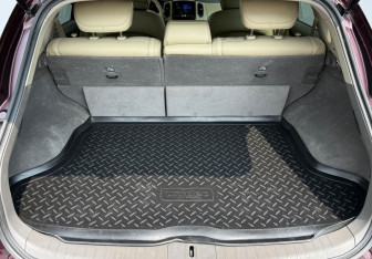 Подержанный автомобиль Infiniti QX50 2014 года (10 фото)