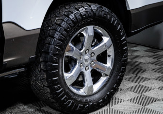 Подержанный автомобиль Ford F-150 2023 года (15 фото)