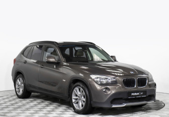 Подержанный автомобиль BMW X1 2012 года (3 фото)