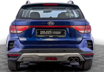 Подержанный автомобиль Kia Rio Hatchback 2021 года (6 фото)