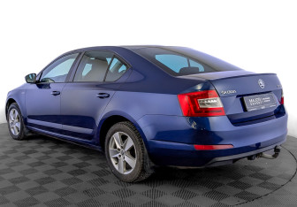 Подержанный автомобиль Skoda Octavia Liftback 2015 года (7 фото)