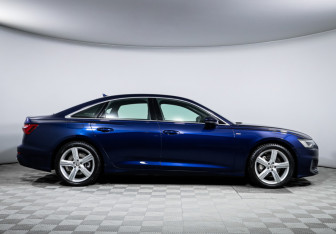Подержанный автомобиль Audi A6 Sedan 2020 года (4 фото)