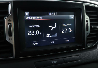 Подержанный автомобиль Kia Sportage 2017 года (16 фото)