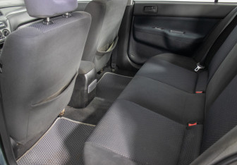 Подержанный автомобиль Mitsubishi Lancer Sedan 2007 года (11 фото)