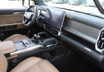 Подержанный автомобиль Jetour T2 2024 года (9 фото)