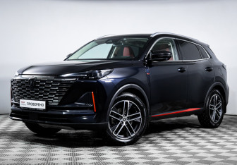 Подержанный автомобиль Changan UNI-S 2024 года (1 фото)
