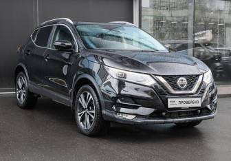Подержанный автомобиль Nissan Qashqai 2021 года (3 фото)