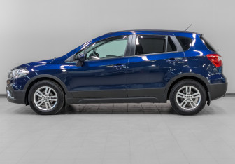 Подержанный автомобиль Suzuki SX4 Hatchback 2021 года (8 фото)