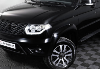 Подержанный автомобиль УАЗ Patriot 2021 года (20 фото)