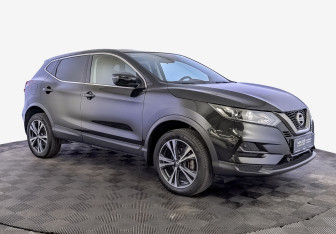 Подержанный автомобиль Nissan Qashqai 2022 года (3 фото)