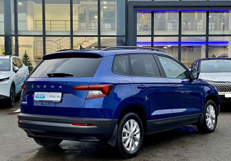 Подержанный автомобиль Skoda Karoq 2021 года (5 фото)