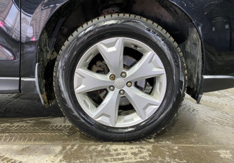 Подержанный автомобиль Subaru Forester Suv 2015 года (18 фото)