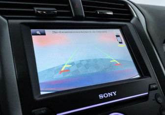 Подержанный автомобиль Ford Mondeo Sedan 2015 года (10 фото)