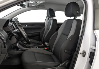 Подержанный автомобиль Skoda Karoq 2020 года (20 фото)