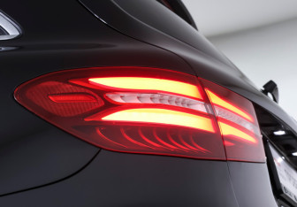 Подержанный автомобиль Mercedes-Benz GLC Coupe 2015 года (22 фото)