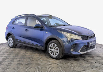 Подержанный автомобиль Kia Rio Hatchback 2021 года (3 фото)