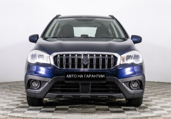 Подержанный автомобиль Suzuki SX4 Hatchback 2019 года (2 фото)