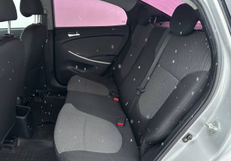 Подержанный автомобиль Hyundai Solaris Sedan 2014 года (10 фото)