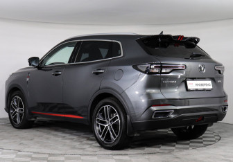 Подержанный автомобиль Changan UNI-S 2024 года (7 фото)