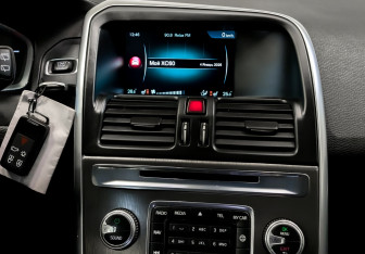 Подержанный автомобиль Volvo XC60 2014 года (15 фото)