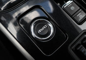 Подержанный автомобиль Mitsubishi Outlander 2019 года (18 фото)
