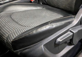 Подержанный автомобиль Москвич 3 2023 года (21 фото)