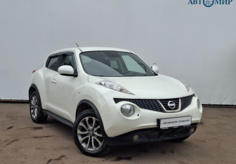 Подержанный автомобиль Nissan Juke 2013 года (3 фото)