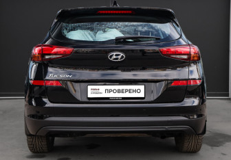 Подержанный автомобиль Hyundai Tucson 2020 года (5 фото)