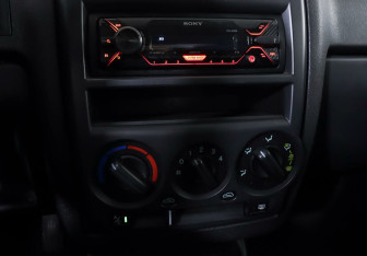 Подержанный автомобиль Hyundai Getz 2008 года (14 фото)