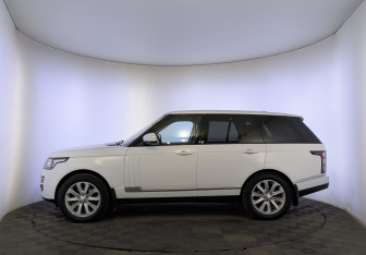 Подержанный автомобиль Land Rover Range Rover 2015 года (8 фото)