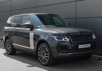 Подержанный автомобиль Land Rover Range Rover 2019 года (3 фото)