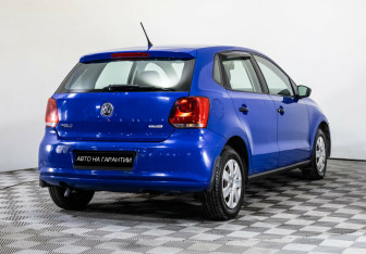 Подержанный автомобиль Volkswagen Polo Hatchback 2012 года (3 фото)