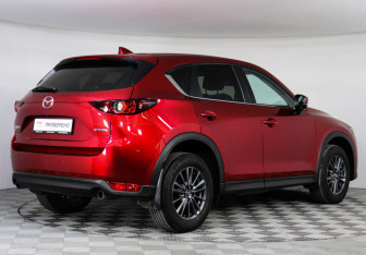 Подержанный автомобиль Mazda CX-5 2020 года (5 фото)