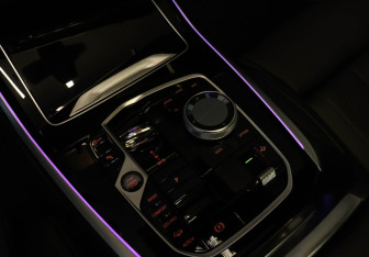 Новый BMW X7 2025 (15 фото)