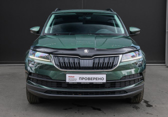 Подержанный автомобиль Skoda Karoq 2021 года (2 фото)