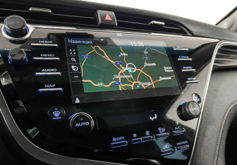 Подержанный автомобиль Toyota Camry Sedan 2018 года (16 фото)