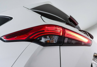 Подержанный автомобиль Toyota Highlander 2020 года (7 фото)