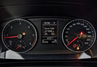 Подержанный автомобиль Volkswagen Multivan 2019 года (14 фото)