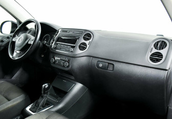 Подержанный автомобиль Volkswagen Tiguan 2012 года (5 фото)