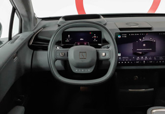 Подержанный автомобиль Zeekr X 2023 года (11 фото)