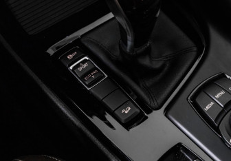 Подержанный автомобиль BMW X2 2018 года (18 фото)