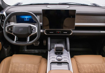 Подержанный автомобиль Jetour T2 2024 года (13 фото)