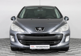 Подержанный автомобиль Peugeot 308 Hatchback 2009 года (2 фото)