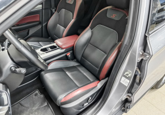 Подержанный автомобиль Geely Coolray 2022 года (20 фото)