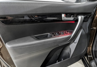 Подержанный автомобиль Kia Sorento 2019 года (19 фото)